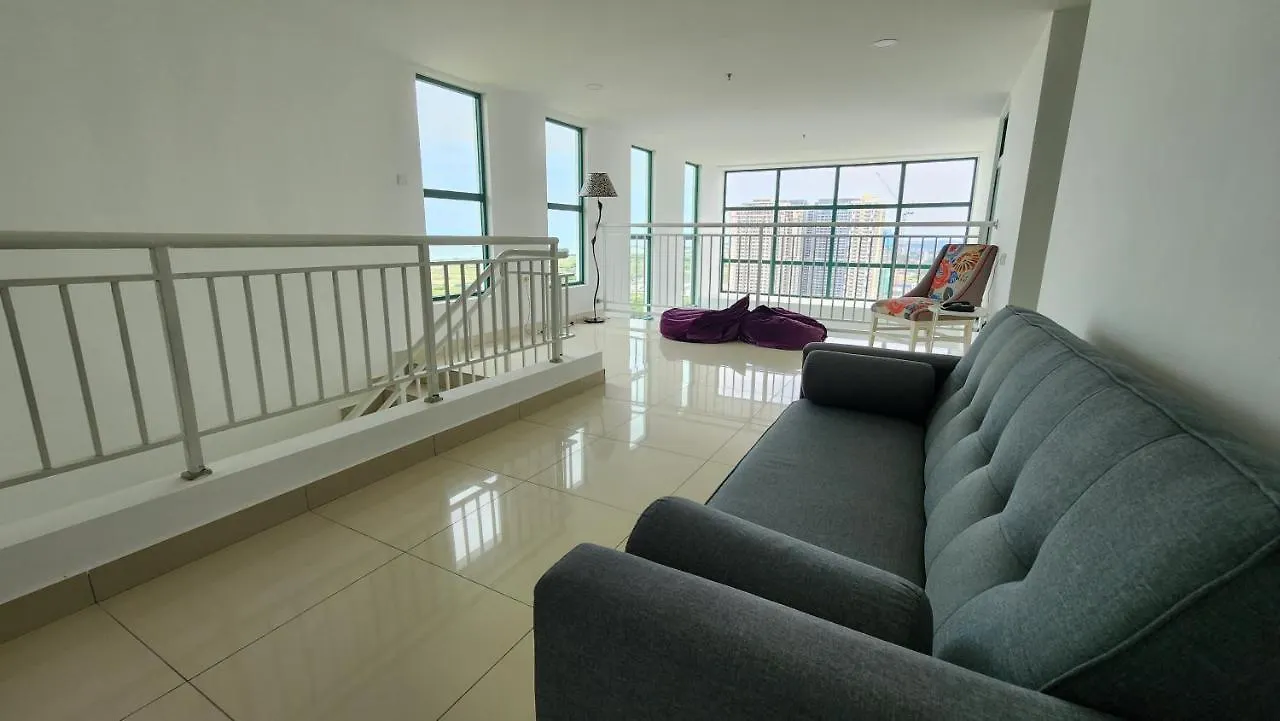Swan Garden Resort Hotel Malacca 4*,